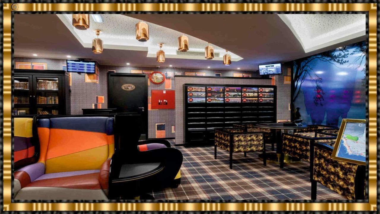 Hotel Jaguar Oporto - Airport To Hotel And City Center And Vice-Versa Is A Free And Continuous Shuttle Service From 7Am To 8Pm Eksteriør billede